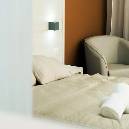Torre Di Renda * بياتْسا أرمارِنا